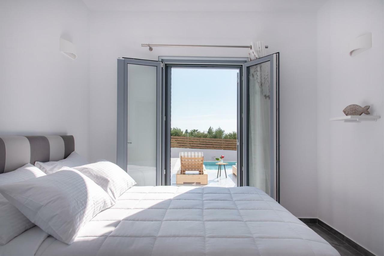 Paros Elitas Villas Exterior photo